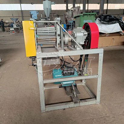 小型辊压式剥皮机