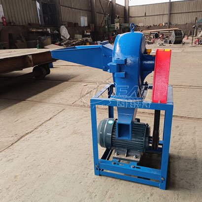 齿盘式松树皮粉碎机 齿盘式松树皮粉碎机