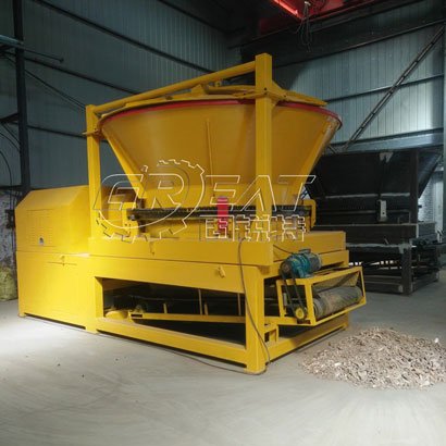 大型移动圆盘式木皮粉碎机