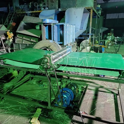 平台式木皮切丝机