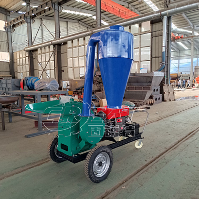 小型稻壳粉碎机
